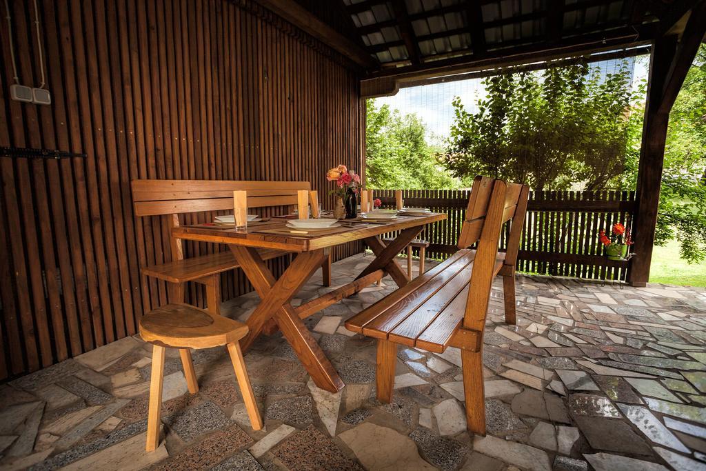 Apartment Tomasevic สลูน ภายนอก รูปภาพ