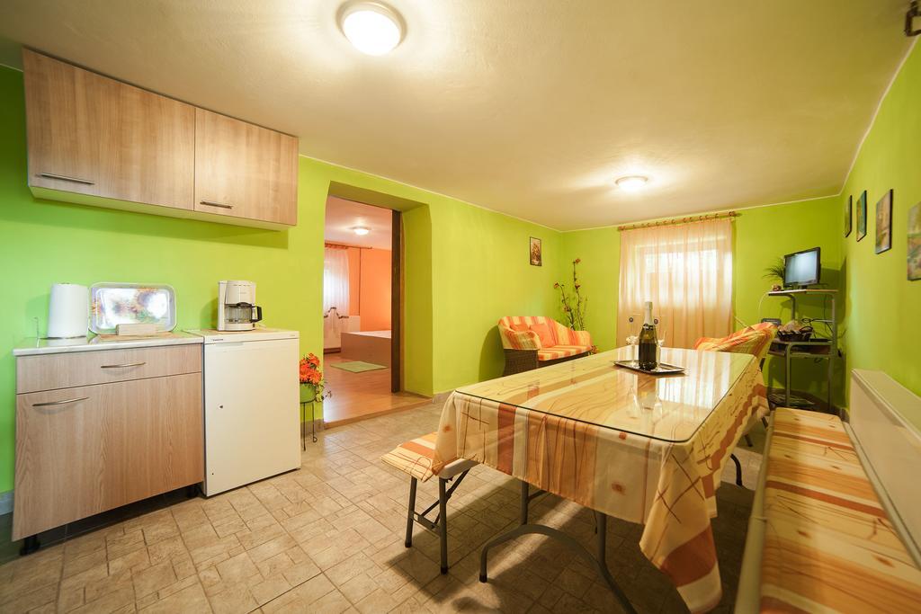 Apartment Tomasevic สลูน ภายนอก รูปภาพ