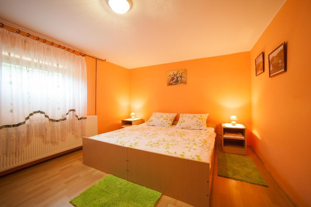 Apartment Tomasevic สลูน ภายนอก รูปภาพ