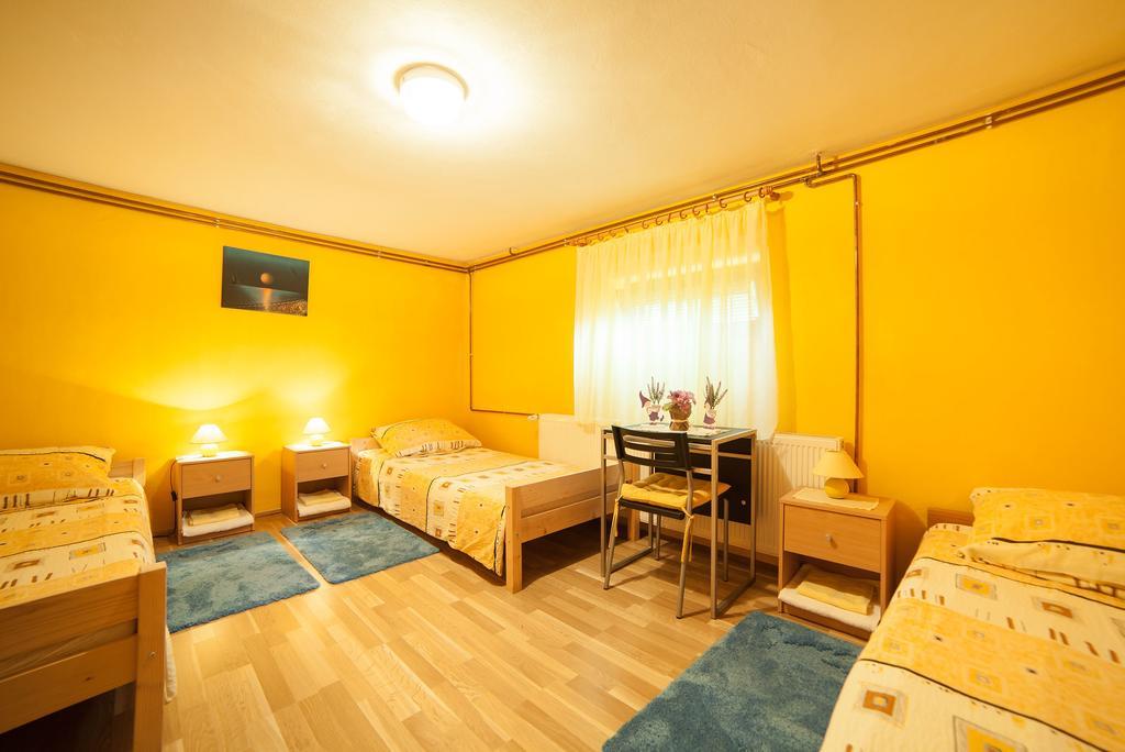 Apartment Tomasevic สลูน ภายนอก รูปภาพ